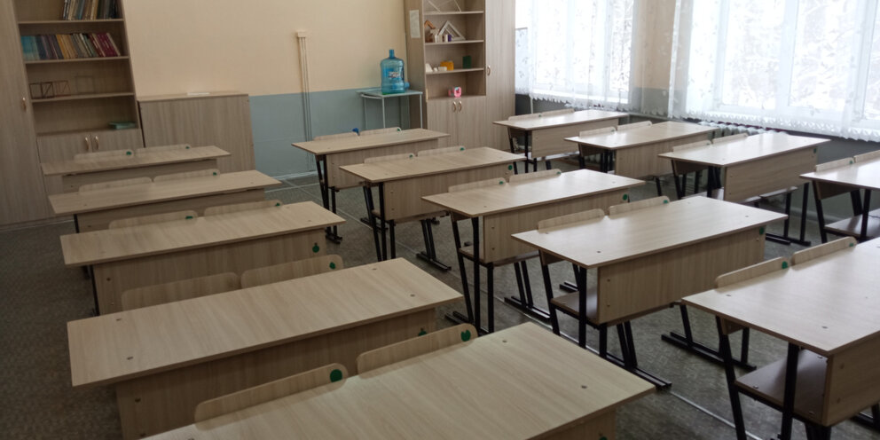 Московская область закрывает школы. Затонская школа борский район. Картинка карантин в классе. Школа 740 молжаниновский район. Закрытие школ на карантин.