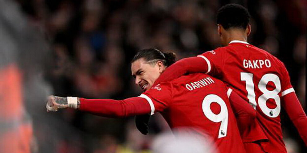 Ливерпуль 15 номер. Ливерпуль красивые фото. Ливерпуль 7 0. Высокий нападающий ливерпуля. Футбольный клуб ливерпуль 2022.