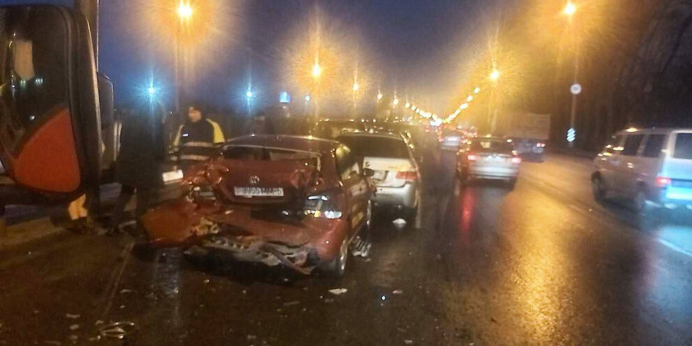 запирающие направление