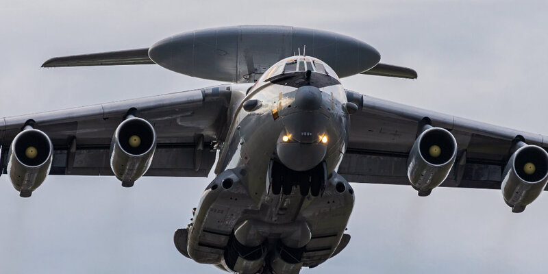 Сбит еще один а50. Байрактар беспилотник. Уничтоженные с 300 на украине. Авария в кургане вчера в заозерном. Сбит еще один а50.