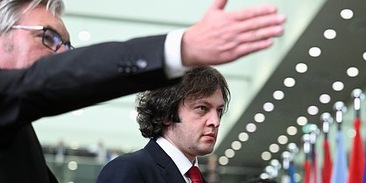 Ну шо уже 50. Интересный вопрос отвечать на него я конечно не буду. Теребонька царь. Я такой хуйни не говорил мем. Ничего не изменилось мем.