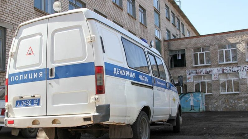 Романтический ужин в ресторане. Котик ужинает. Богатая девушка в ресторане. Кофе в постель для любимой. Приготовить что-нибудь прикол.