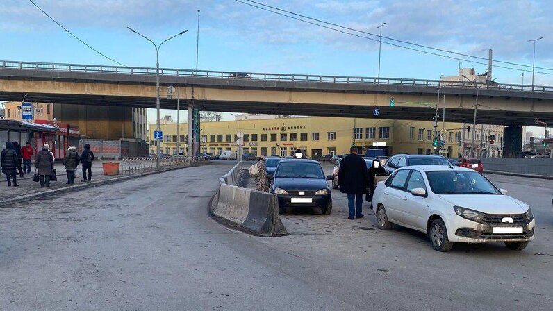 Фото за 5 нижний новгород Камера сняла момент смертельного ДТП с автобусом у Московского вокзала - подробн