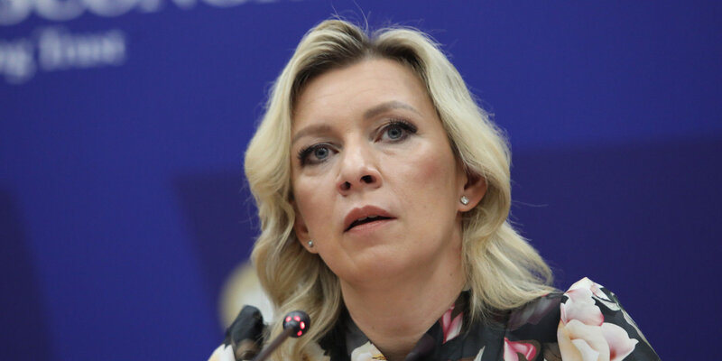 Захарова на форуме в питере фото