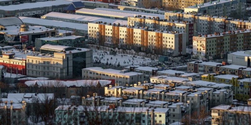 Петропавловск и петропавловск камчатский. Набережная петропавловска-камчатского. Петропаловск-камчатск. Ленинградская 100 петропавловск-камчатский. Горы петропавловск камчатск.