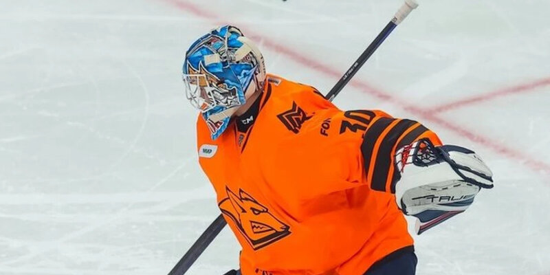 Набоков хоккеист. Набоков биография вратарь. Набоков тренер вратарей. Набоков биография вратарь. Набоков хоккеист.