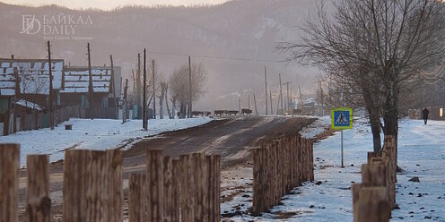 женщина часы картины художников. пятюня картинки. квиз дай пять. жест дай пять. лошадь на крыше мем.
