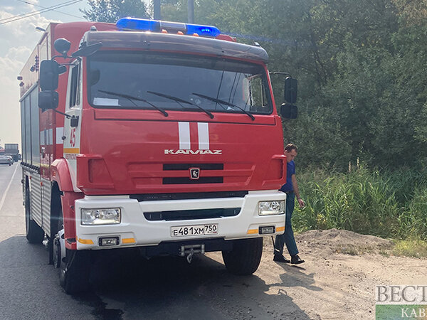 Пожар в карачаево. Пожарные Дагестана. Пожары в Дагестане.