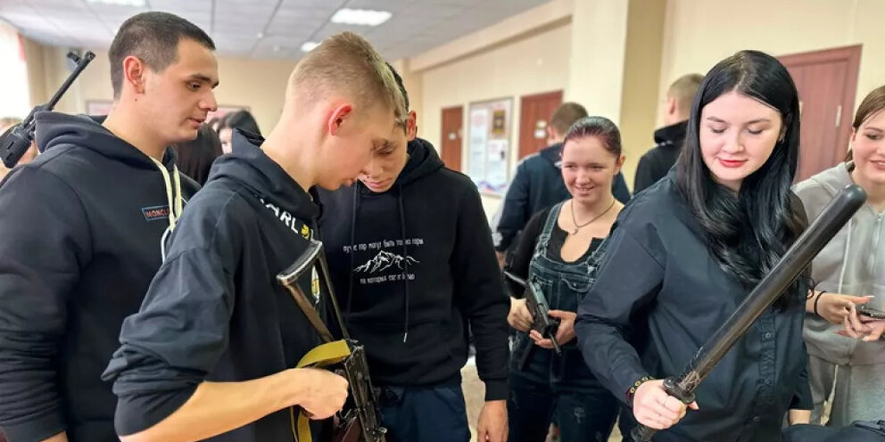 Хх бийск работа. Хх бийск работа. Бийск вакансии работа свежие вакансии. Хх бийск работа. Улица мерлина 67/1.