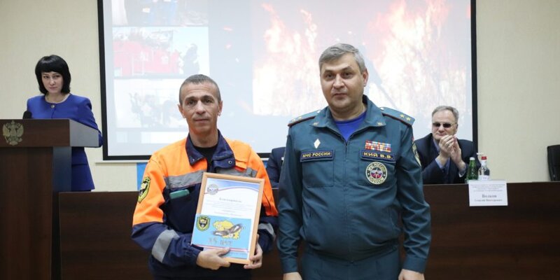 Противопожарное обеспечение аварийно спасательных. Противопожарное обеспечение аварийно спасательных. Пожарное подразделение мчс. Противопожарное обеспечение аварийно спасательных. Организация мчс гражданской обороны.