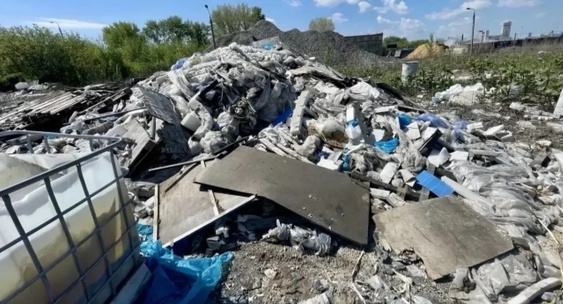 В&nbsp;Новомосковске свалили высокотоксичные вещества|