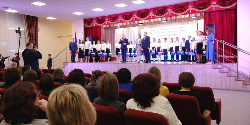 Кубановедение 11 класс. Кубанские пословицы и поговорки. Шаблон для презентации по кубановедению. Викторина по кубановедению 3. Программы кубановедения.