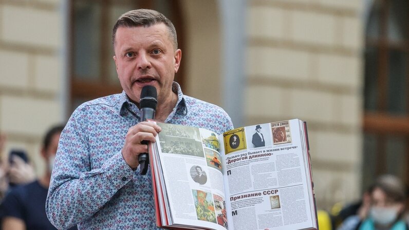 Парфенов где сейчас работает и живет. Парфенов где сейчас работает и живет