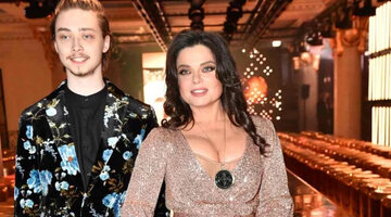 наташа королёва авторадио. наташа королева с подругой. наташа королева с подругой. наташа королева привет андрей. наташа королёва с подругами.