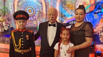 06 2020. Поле чудес 16 02 2024. Поле чудес последний выпуск 2020. 09. Поле чудес студия 2021.