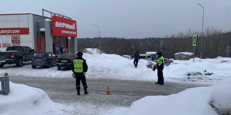 Политех 59 расписание. Восход первоуральск расписание на сегодня. Расписание кинотеатров г тюмень. 469 автобус расписание от садоводства восход 2. Афиша кино икц первоуральск.