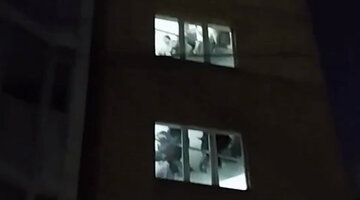 10 процентов. включи 10 процентов света. скидка на прозрачном фоне. включи 10 процентов света. стикеры скидка 50.