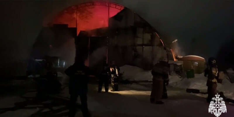 Восвод ярославль. Пожарная часть ярославль. Ярославский спас. Спасатель профессия смелых. Ярославль спасатель ярославль.