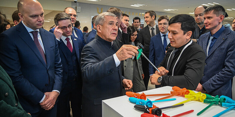 татарстан кремль. фон кул шариф казань. казань столица республики татарстан. казанский марафон кремль. казанский кремль казань.