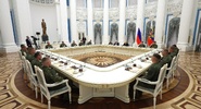Путин: Киев нарастил атаки беспилотниками самолётного типа|