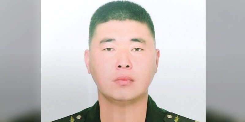 Должности солдатами сержантами и старшинами. Доклад про солдата. Должности солдатами сержантами и старшинами. Служба офицером по контракту. Обязанности старшинымроты.