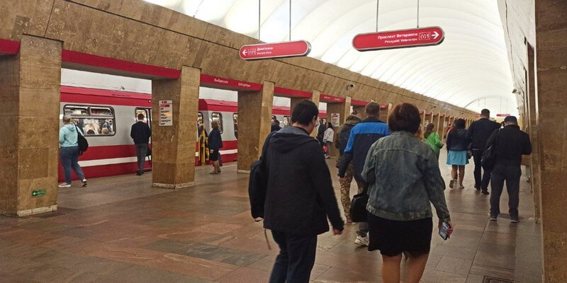 Станция таганская кольцевая линия. Станция таганская кольцевая. Станция метро таганская кольцевая. Московское метро станция таганская. Станция метро таганская кольцевая.