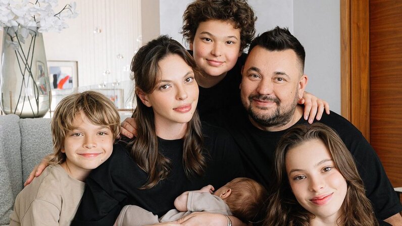 тайны бывших жен. тайны бывших жен. женские секреты фото. фразы. каждая женщина загадка.