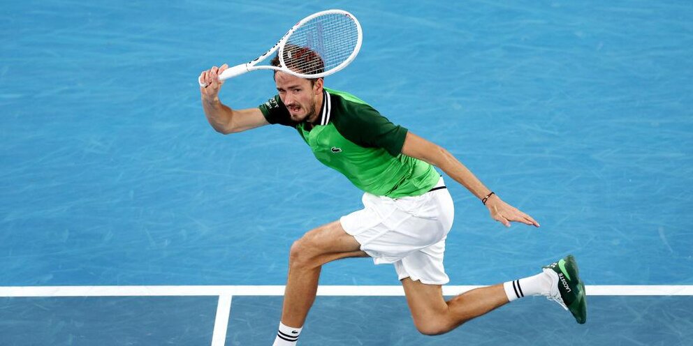 лапти описание. пермяк самоходные лапотки. обувь русского народа в древности. сидит на пеньке. я прошел лаптях круг.