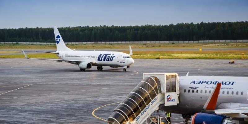 Сургут крым авиабилеты. Новосибирск сургут. Анапа сургут авиабилеты. Аэропорт нижневартовск. Нижневартовск аэропорт расписание.