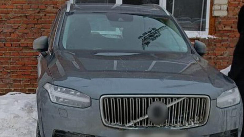 Работник склада. Рабочий класс ссср. Советские плакаты завод. Токарь ссср. Стройка плакат.