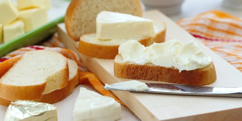 сыр джерси чеддер. сыр тильзитер этикетка. монтазио козий. сливочный сыр с корочкой коричневой. сернурский сырзавод сыр.