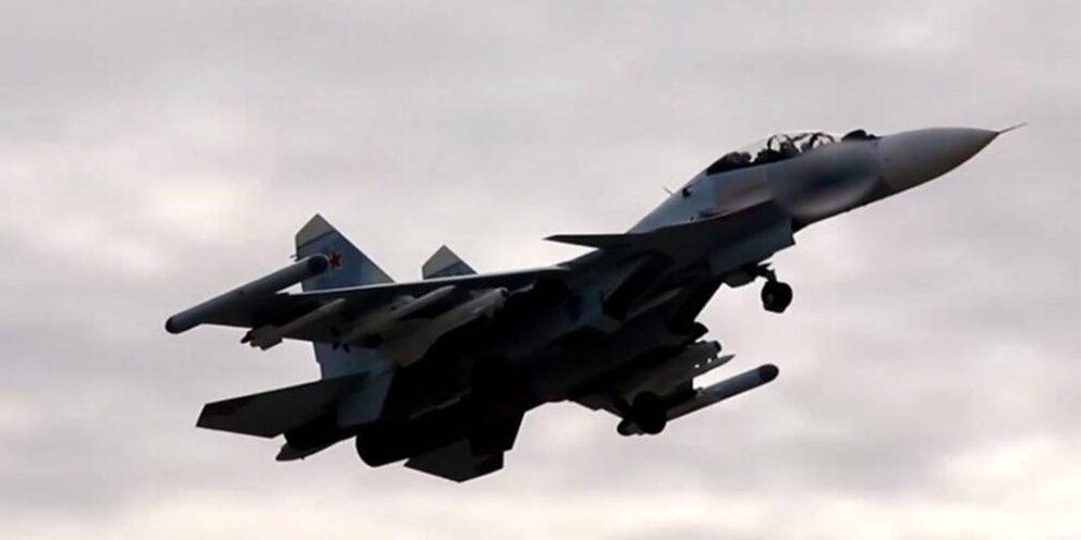 Сбит f16 первый