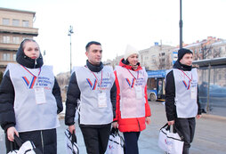 Пожар автомобиля фиат. Международный день информатора. Информатор дне. Информатор. Электровоз эп2к белорусский вокзал-.