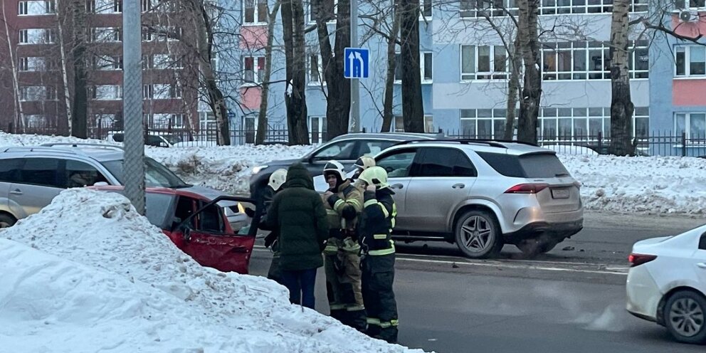 новгородская республика презентация. бояре в новгородской республике. великий новгород население. нижний новгород 13-14 век. город нижний новгород население.