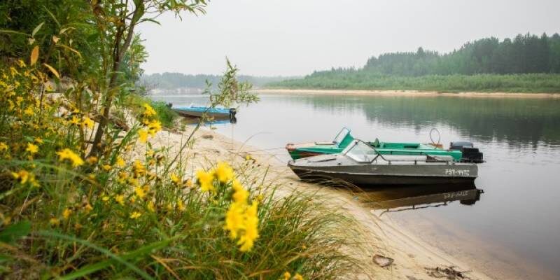 Озеро байнауш. Река. Река нягань. Озера ямала. Малый юган утонули.