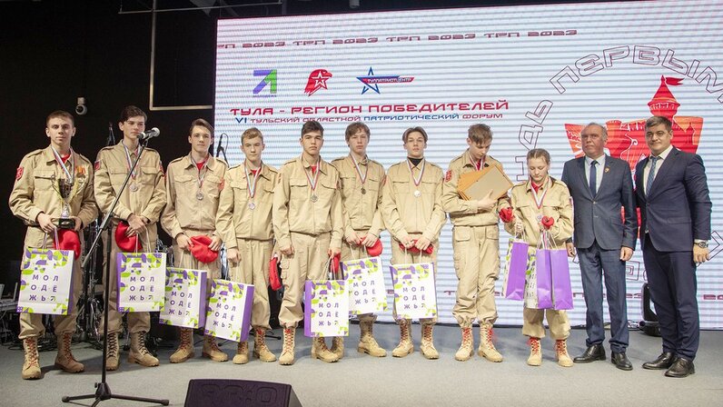 центр развития инициатива. логотип детского центра. центр развития инициатива. центр детского творчества эмблема. поддержка детской инициативы и самостоятельности детей.