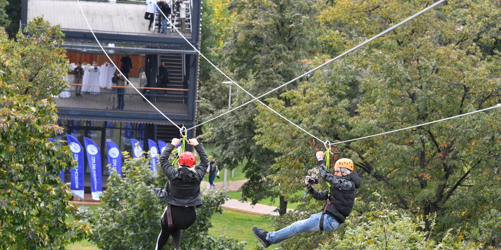 Zipline аттракцион