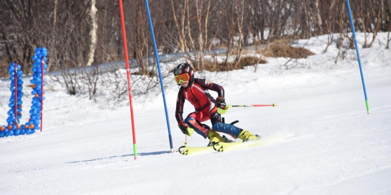 ивановский лыжный спорт. горные лыжи реклама. горнолыжный склон плес ивановская область. горные лыжи иваново. горные лыжи иваново.
