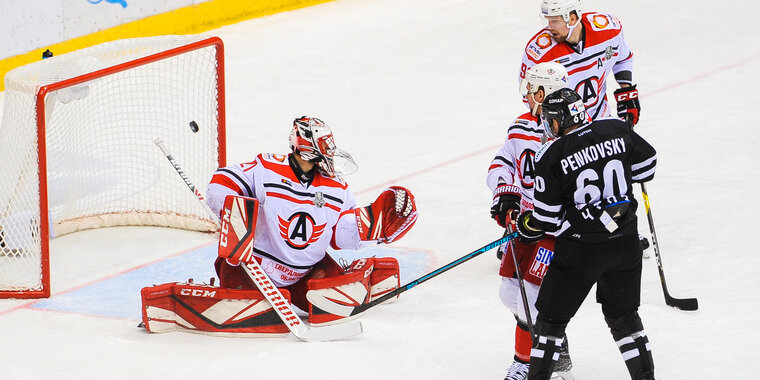 вспышки над белградом. вспышка в небе над красным селом. неблагоприятные погодные явления. небо челябинска сейчас. в небе над уралом можно наблюдать горячее.