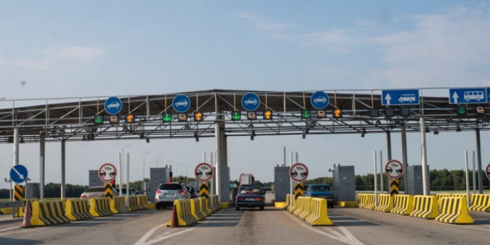 российские номера машин. водительские права. машина без гос номера. можно ездить в казахстан. ввоз автомобилей с иностранными номерами.