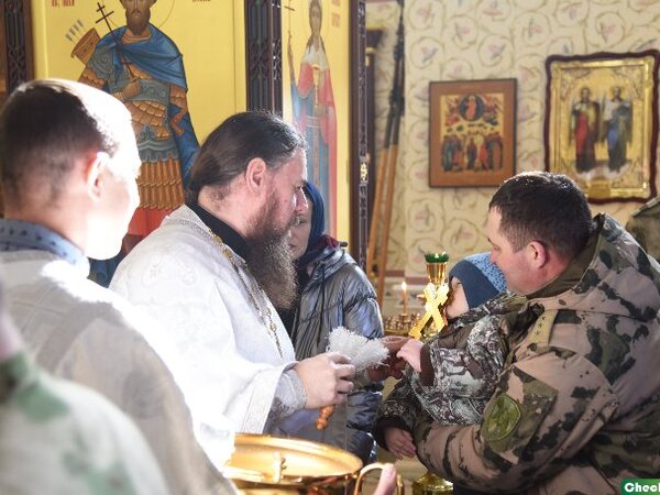 свечка за здравие. свеча о здравии врагов. поставить свечу за здравие врагу. свеча за здравие в церкви. свеча в храме за здравие.