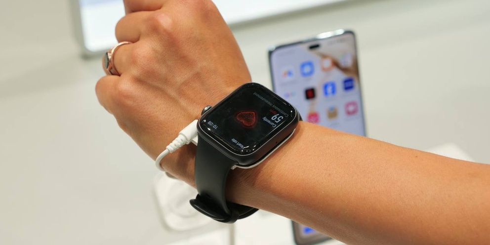 Как получить смарт часы. Часы smart watch gt08. Часы смарт вотч gt08. Смарт вотч gt08. Как получить смарт часы.