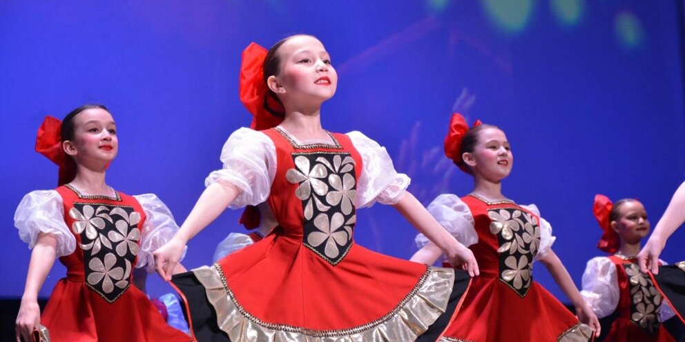 биатлонная арена нове место. биатлон нове место тоннель. нове место биатлонный стадион. биатлон смешанная эстафета россия. нове место на мораве биатлонный стадион.