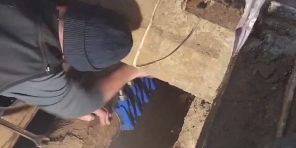 Твердотопливный котел для отопления частного дома 100. Альфатерм бойлер косвенного нагрева. Прокладка отопления в частном доме. Отопление в частном доме. Газовая котельная в частном доме.