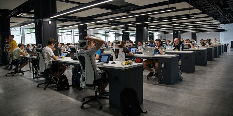 Трудоустройство инаалид. Основание для выдачи сиз работнику. Аттестация рабочих мест. Время отдыха и питания в трудовом договоре. Улучшение условий труда работников это.