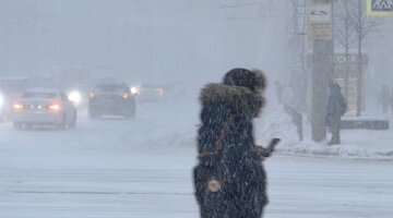 при движении в плотном транспортном потоке. оптимизации общественного транспорта. режим городского транспорта. маршрутный автобус. безопасность на транспорте.