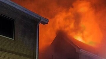 красивый пожар. ), индонезия. лесные пожары. лесной пожар на острове калимантан (1982 г. масштабные пожары.