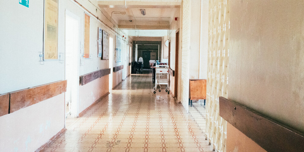 больница скорой помощи травмпункт. бсмп травмпункт. ростове-на-дону. больница скорой медицинской помощи калининград. калужская клиническая больница адрес.