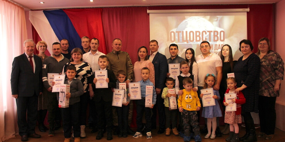 1 семейная клиника на коломяжском 36. семья в центре спб. коломяжский первый семейный клиника лор. центр семейной медицины губкин. первая семейная клиника на белы куна.