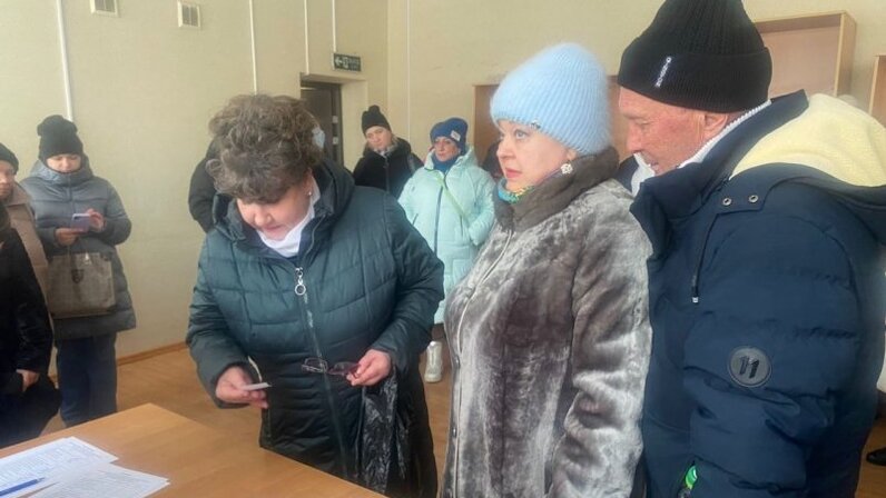 фонд сахалин. мазур денис владимирович южно сахалинск. губернатор сахалинской области. фонд сахалин. отделением.